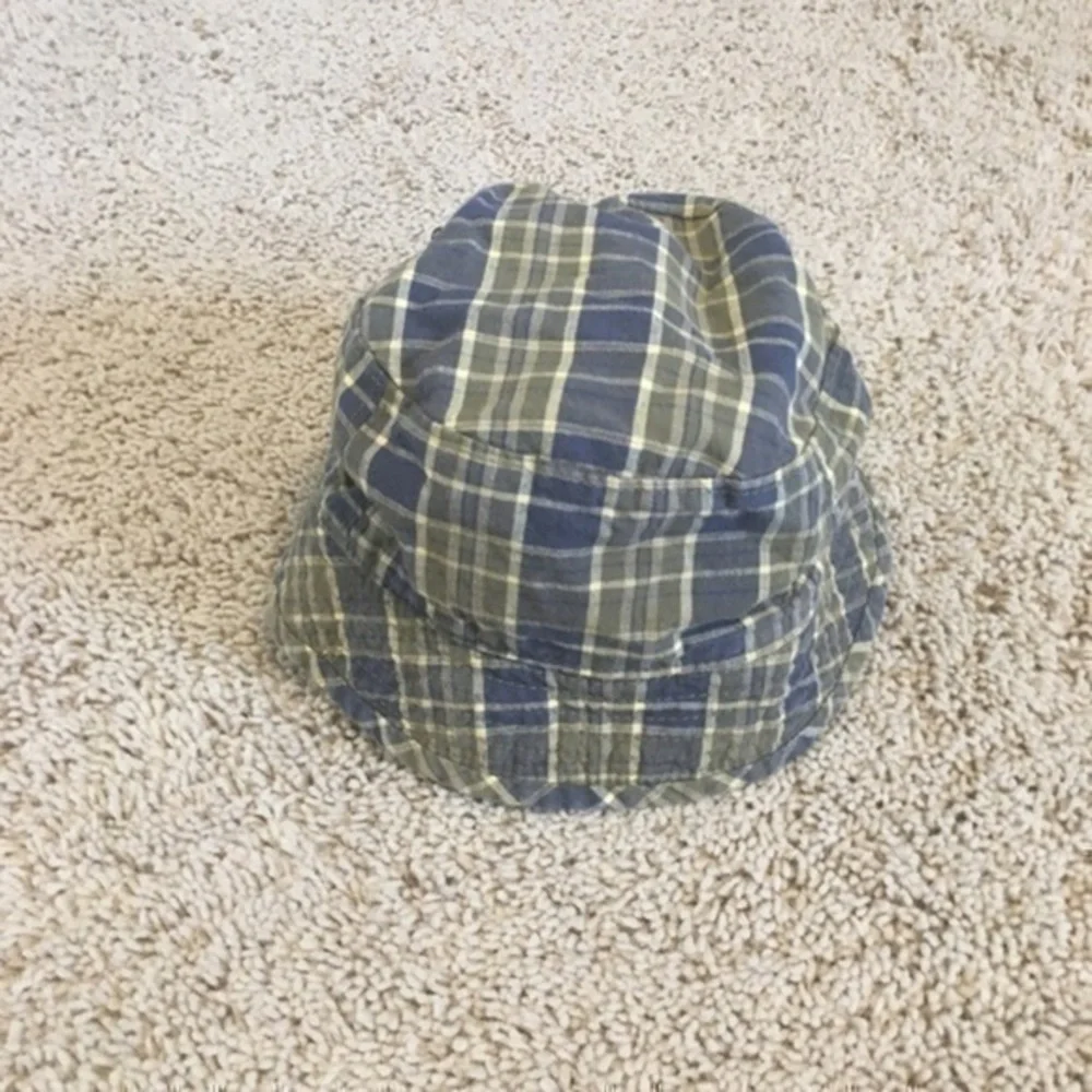 Osh Kosh khaki and plaid 0-3 month - 6-9 month hat